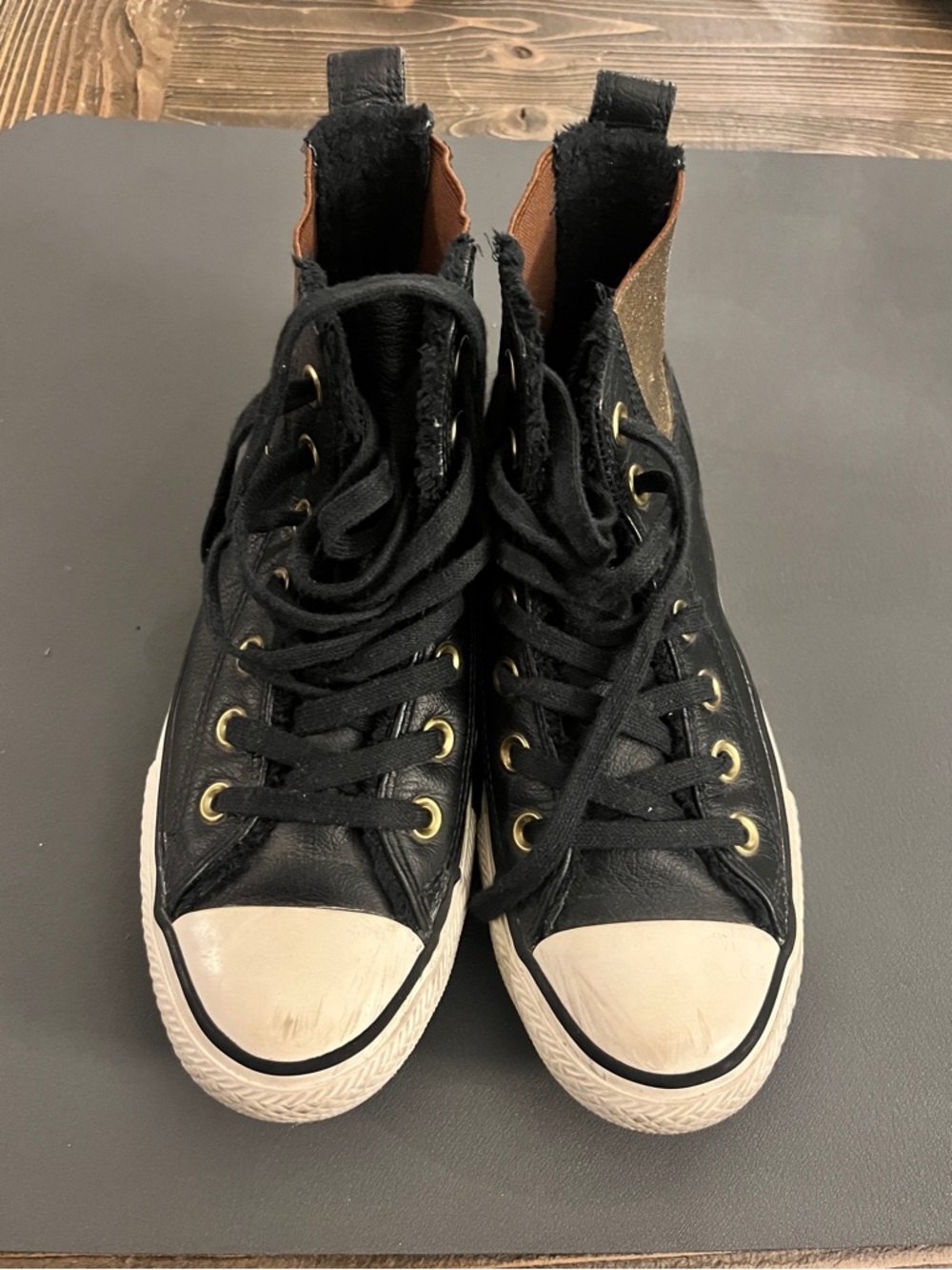 Converse leather Black High-Top Sneakers